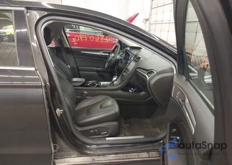 2015 Ford Fusion Titanium из США, поврежденный, VIN 3FA6P0D94FR169919